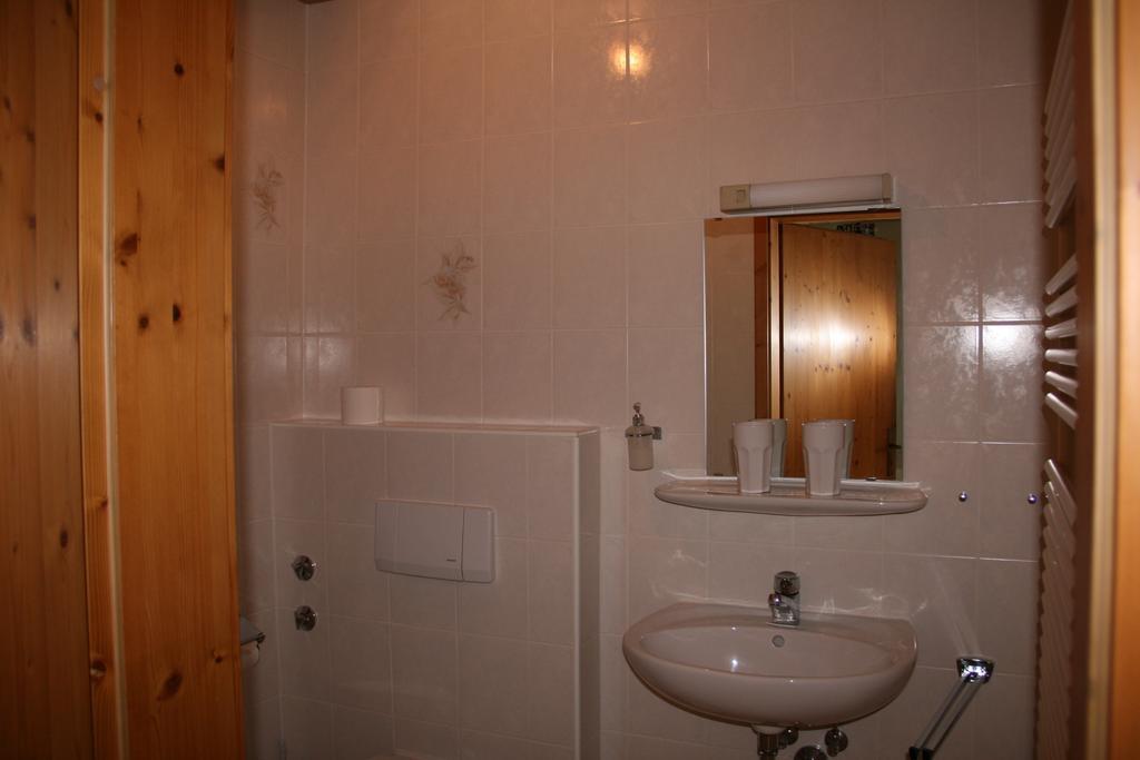 Gasthof Fallmuehle Pfronten Rum bild
